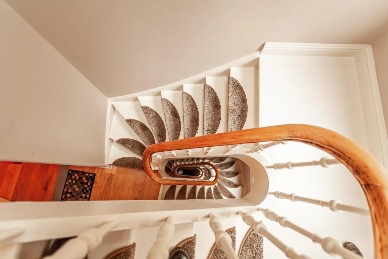 Luxury Suites Palace By Rikas Hotels Antwerp