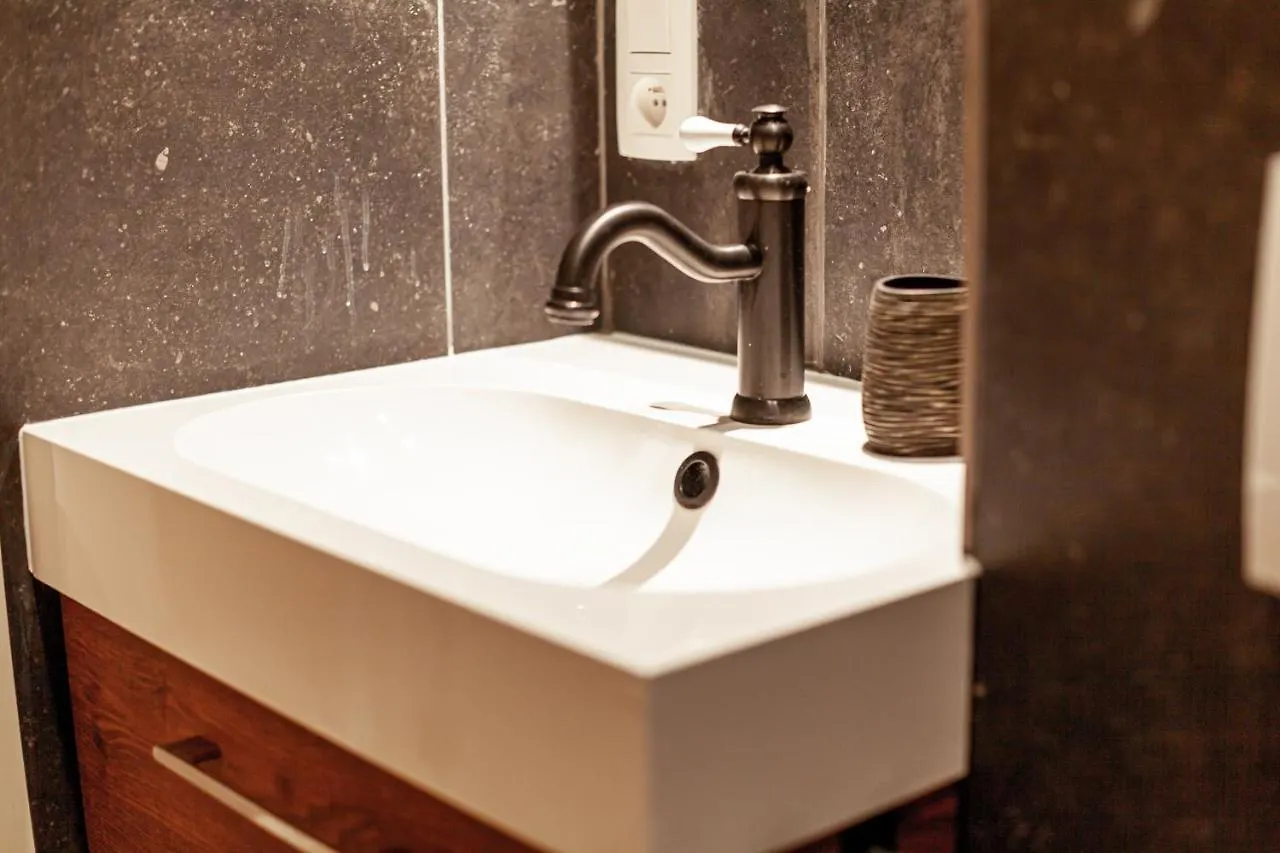 Luxury Suites Palace By Rikas Hotels Amberes 0*,  Bélgica